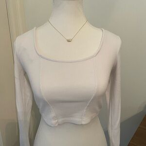 Garage white cropped long sleeve in size small